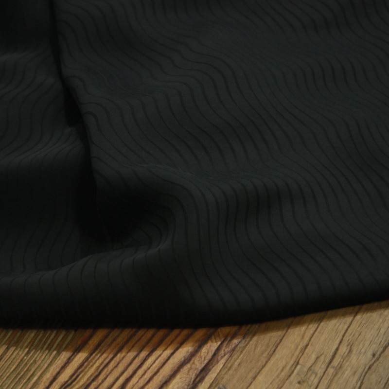 Cupro-Jacquard-Stoff, seidig,  – Sewing Bewertung und Preis